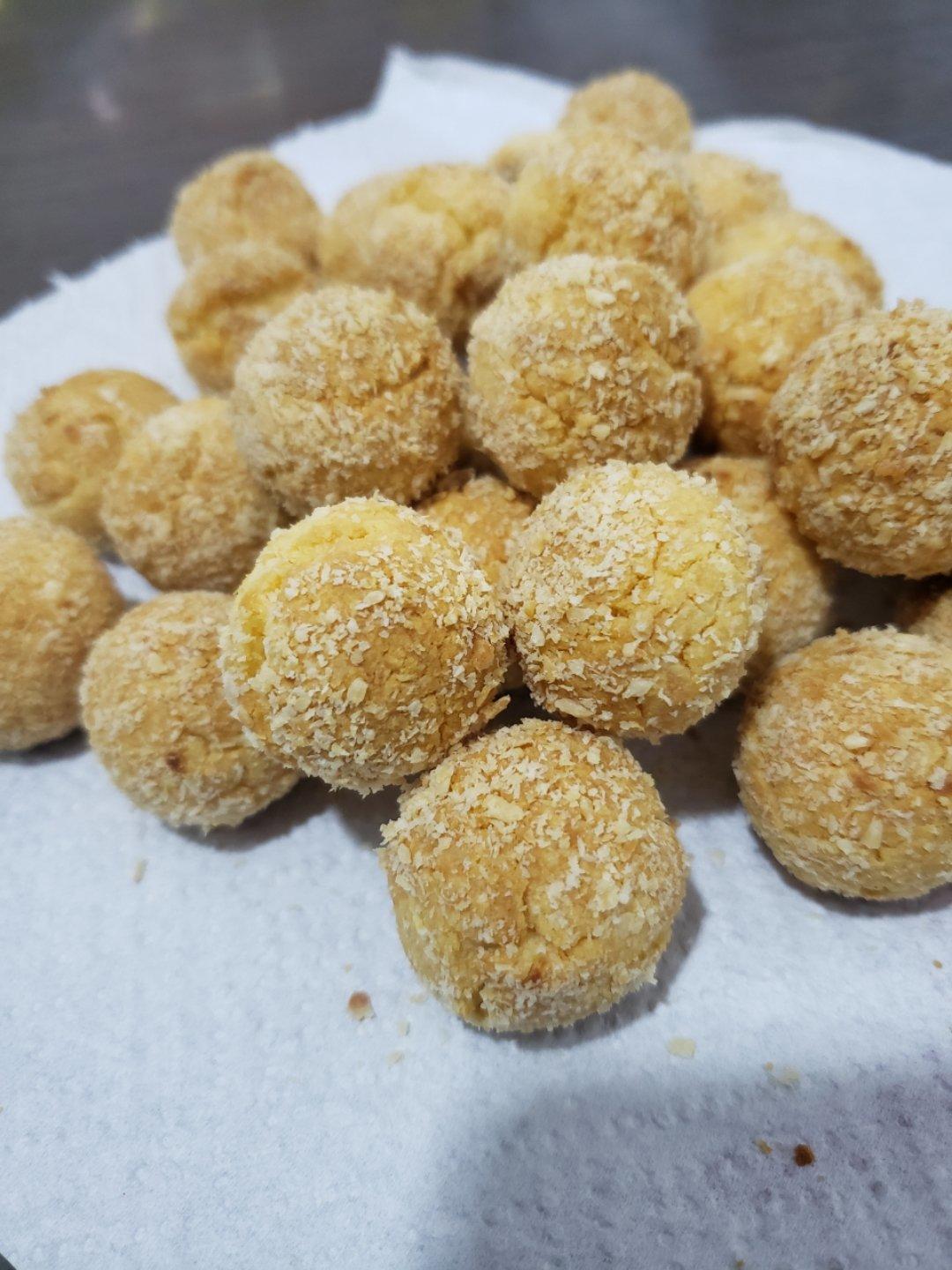 【视频】椰蓉小酥球（消耗蛋黄）童年美食