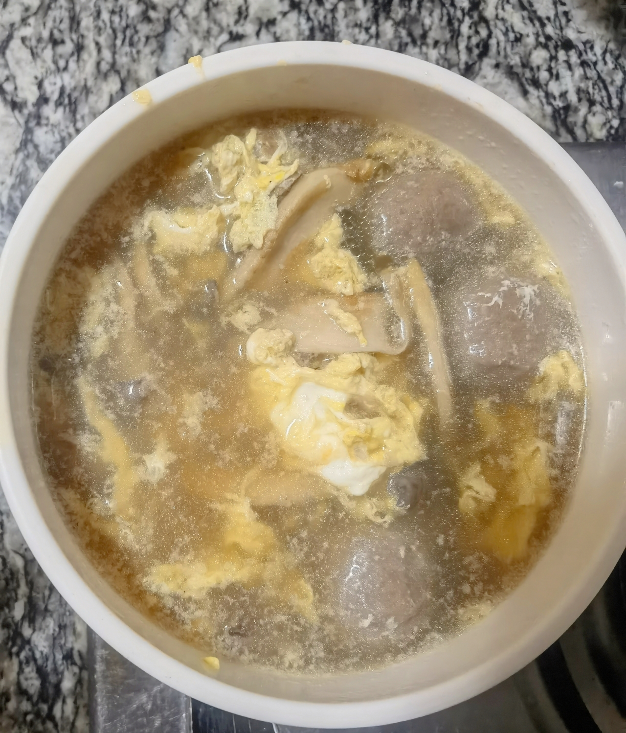 平菇蛋花汤