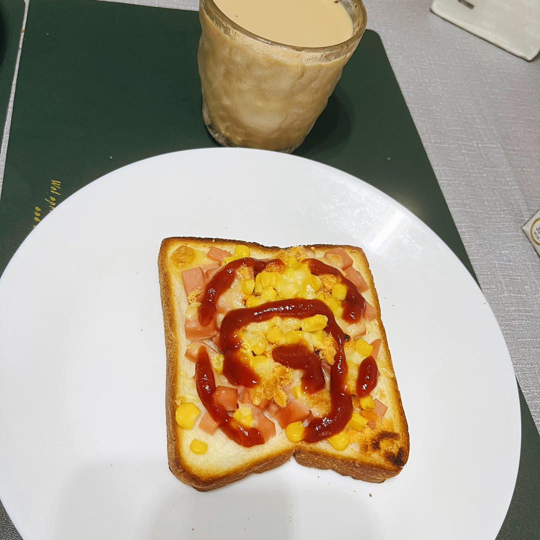 简单易做又好吃的早餐面包披萨