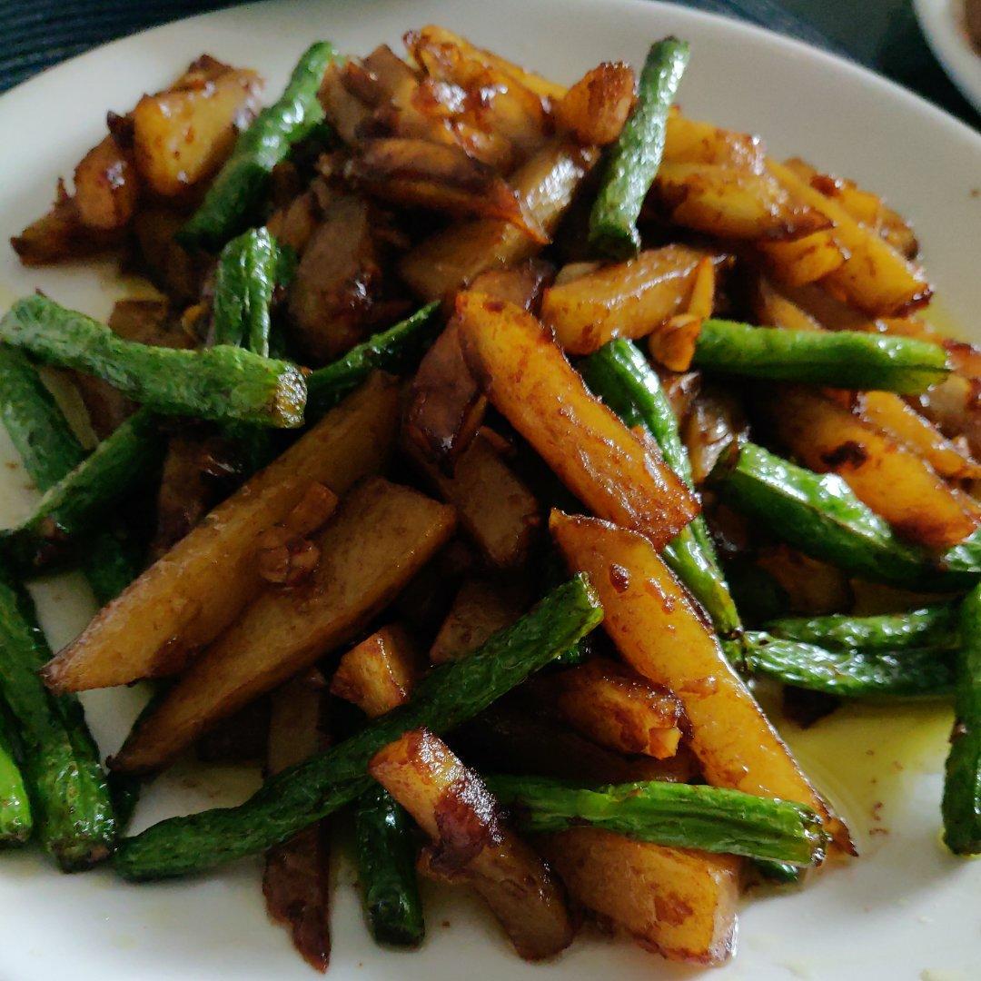 土豆烧豆角