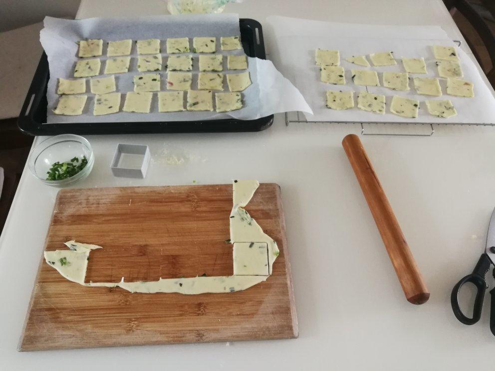 超级酥脆又美味 香葱味苏打饼干 超级简单 易上手