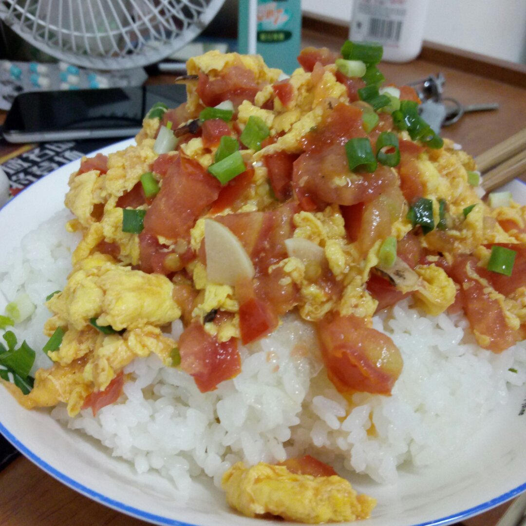 番茄鸡蛋盖浇面