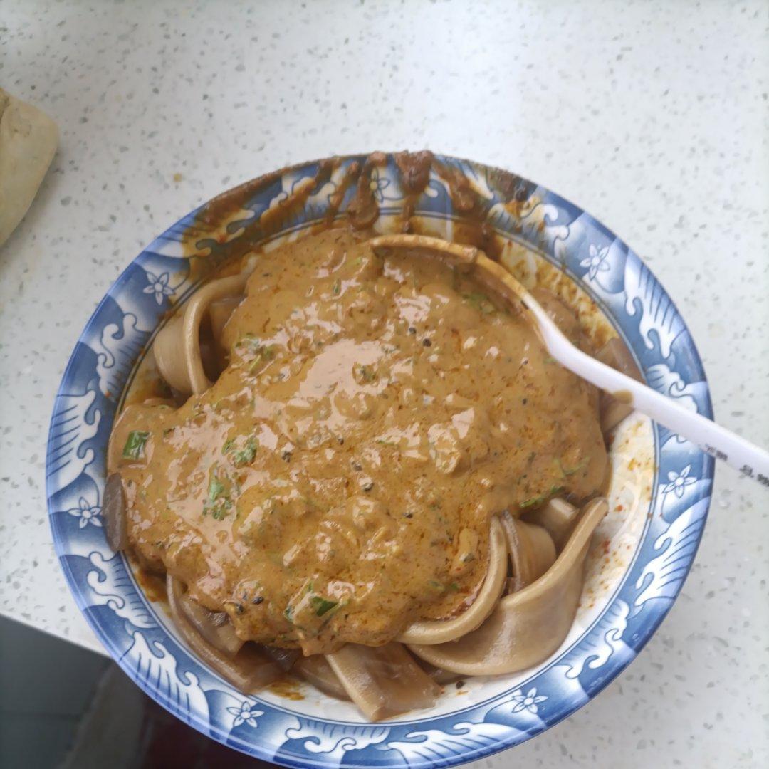 ㊙️麻酱流汁宽粉‼️吃一次忘不掉
