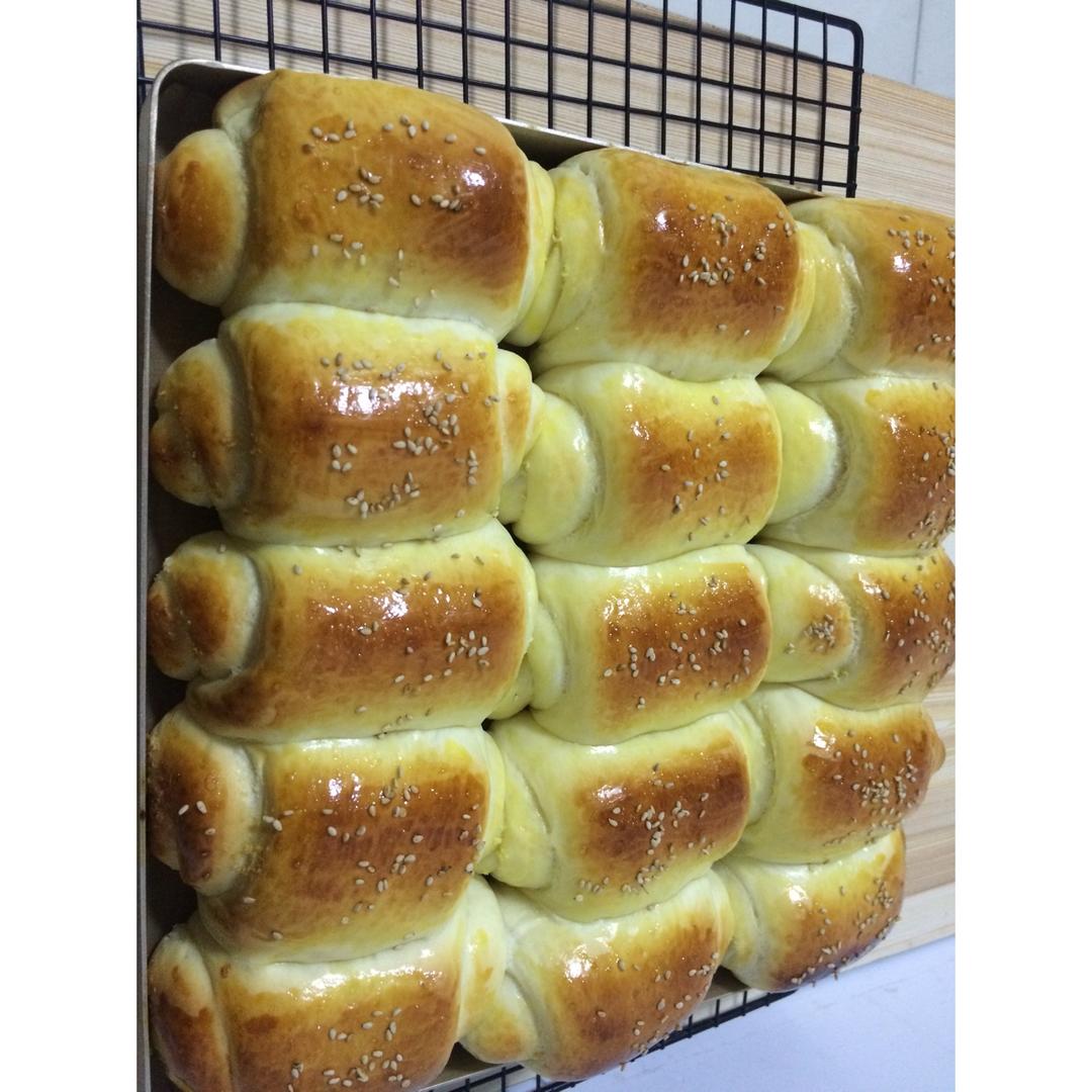 椰蓉面包卷
