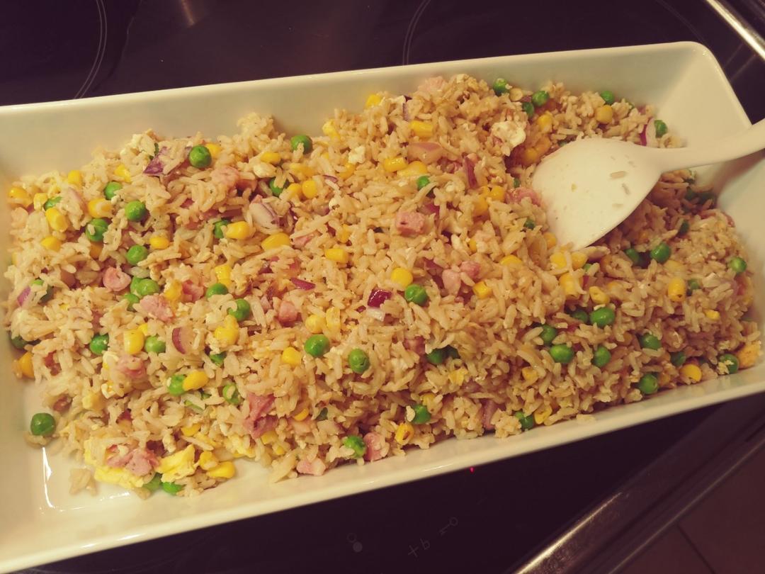 不正宗的扬州炒饭（家常版）