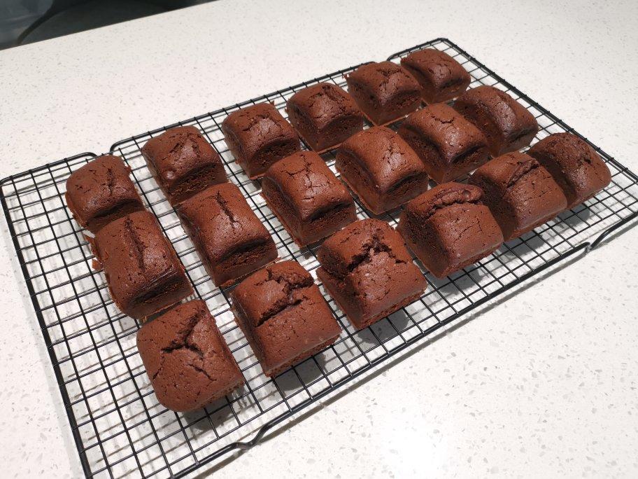 布朗尼杯子蛋糕