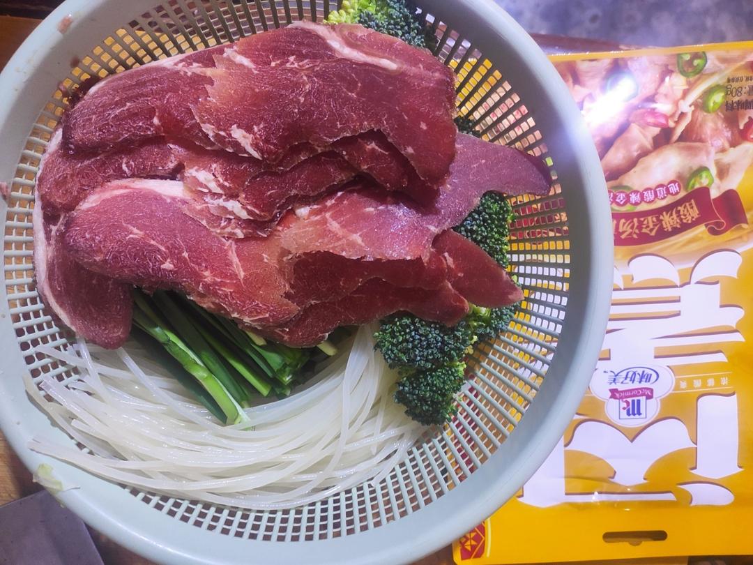 味好美金汤牦牛米粉