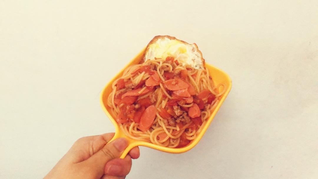 番茄肉酱意大利面