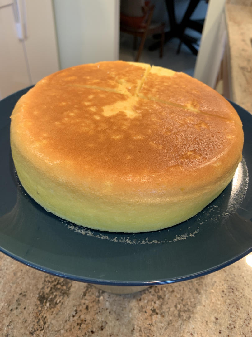 不用电子称只需要普通电饭锅做的电饭锅蛋糕