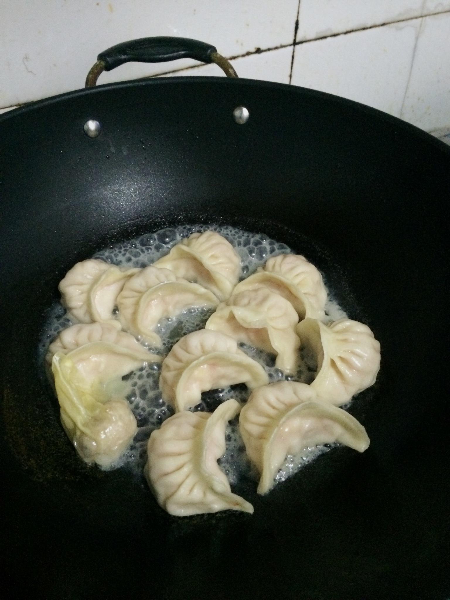 煎饺的做法