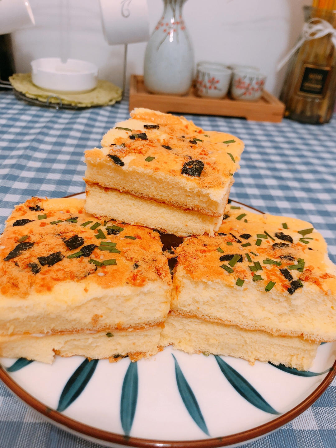 香葱海苔肉松芝麻蛋糕卷