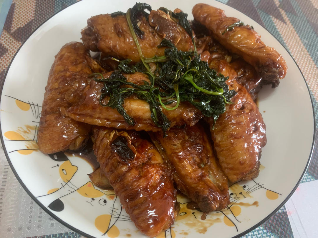 正宗台式三杯鸡（零失败！周围朋友全都赞不绝口！ 😁）