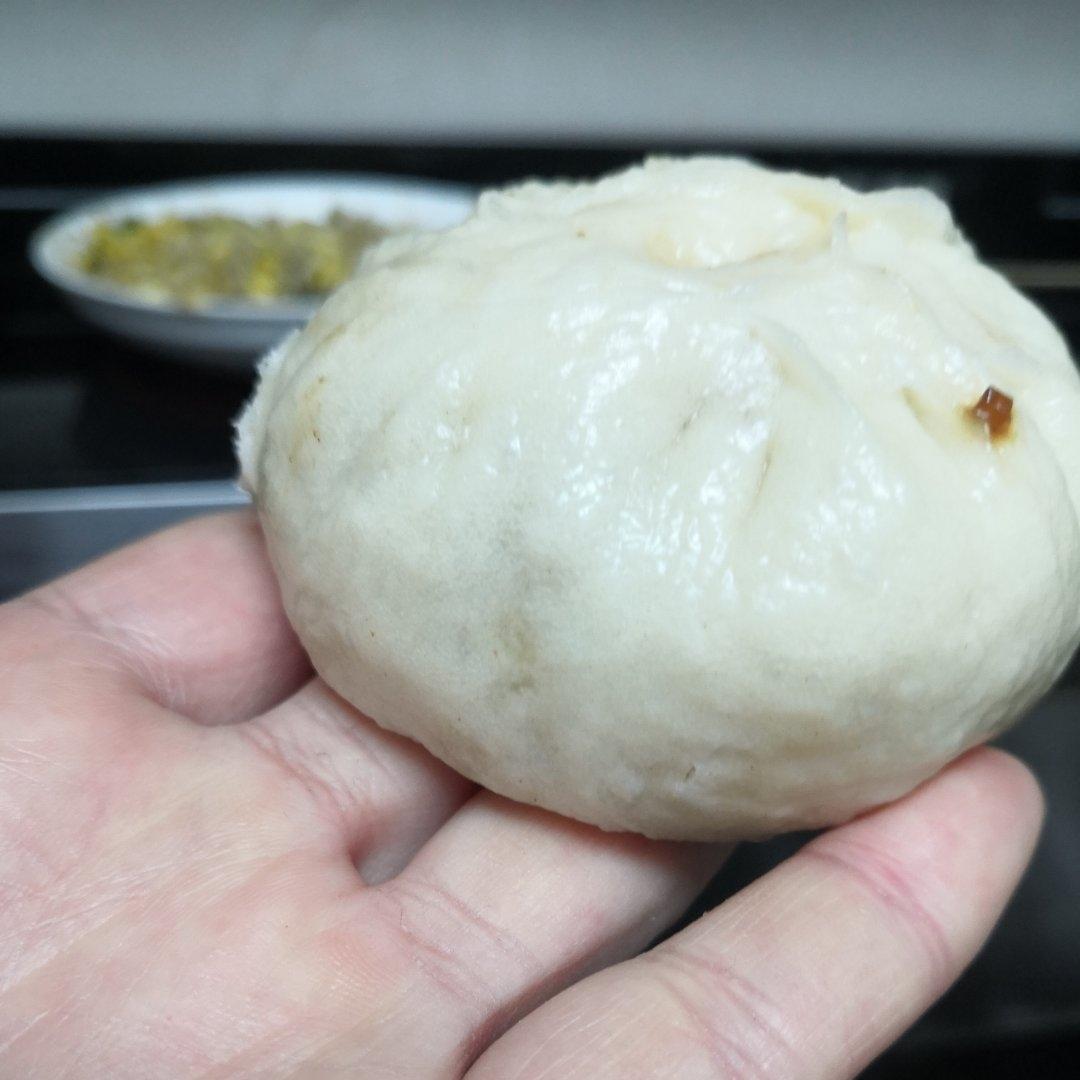 香菇酱肉包