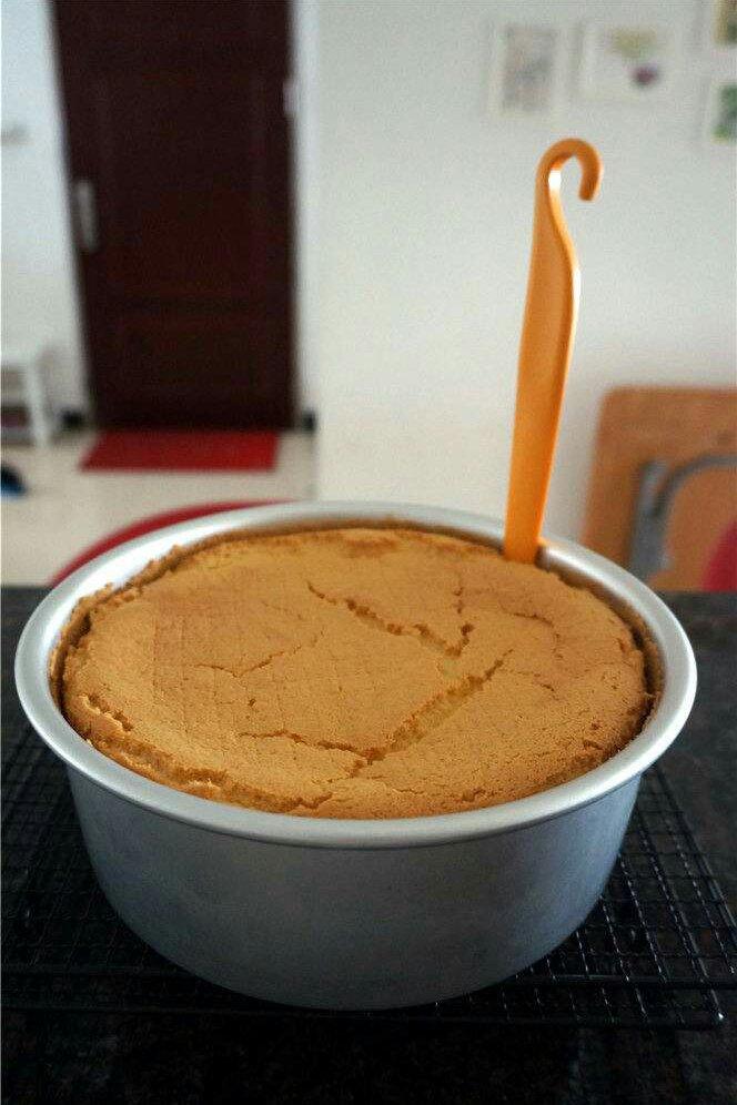 蛋糕的做法（8寸戚风蛋糕）