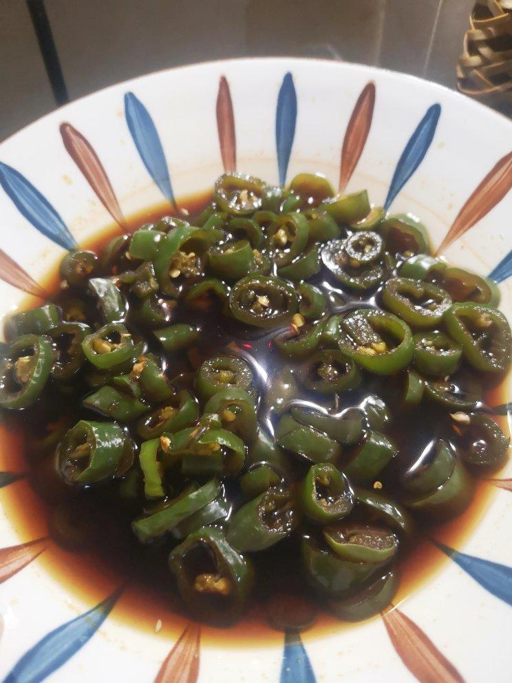 “广州人家”的椒圈豉油