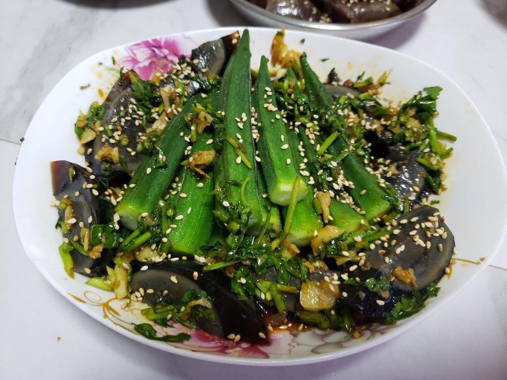 凉拌皮蛋