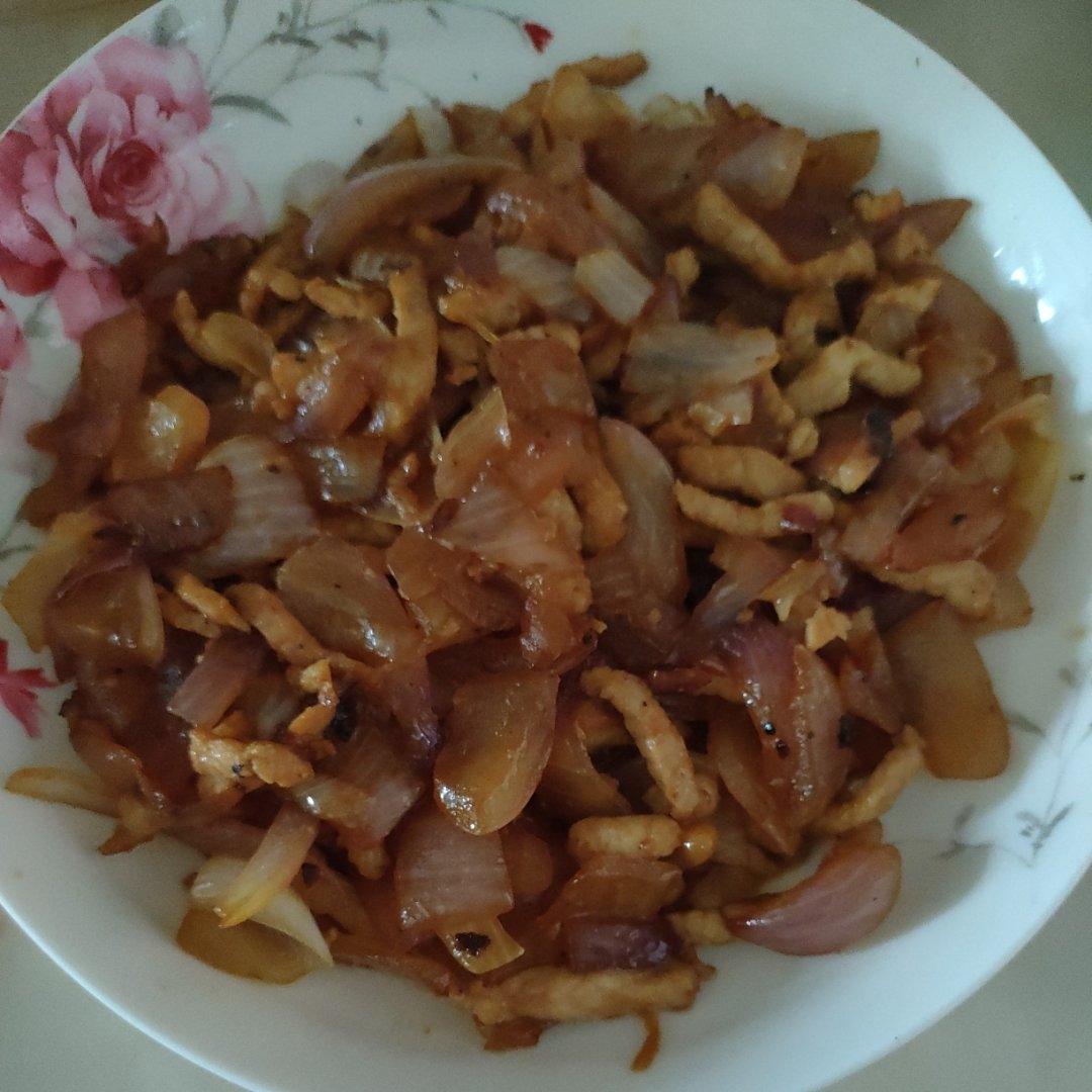 洋葱炒肉（宝宝爱吃）