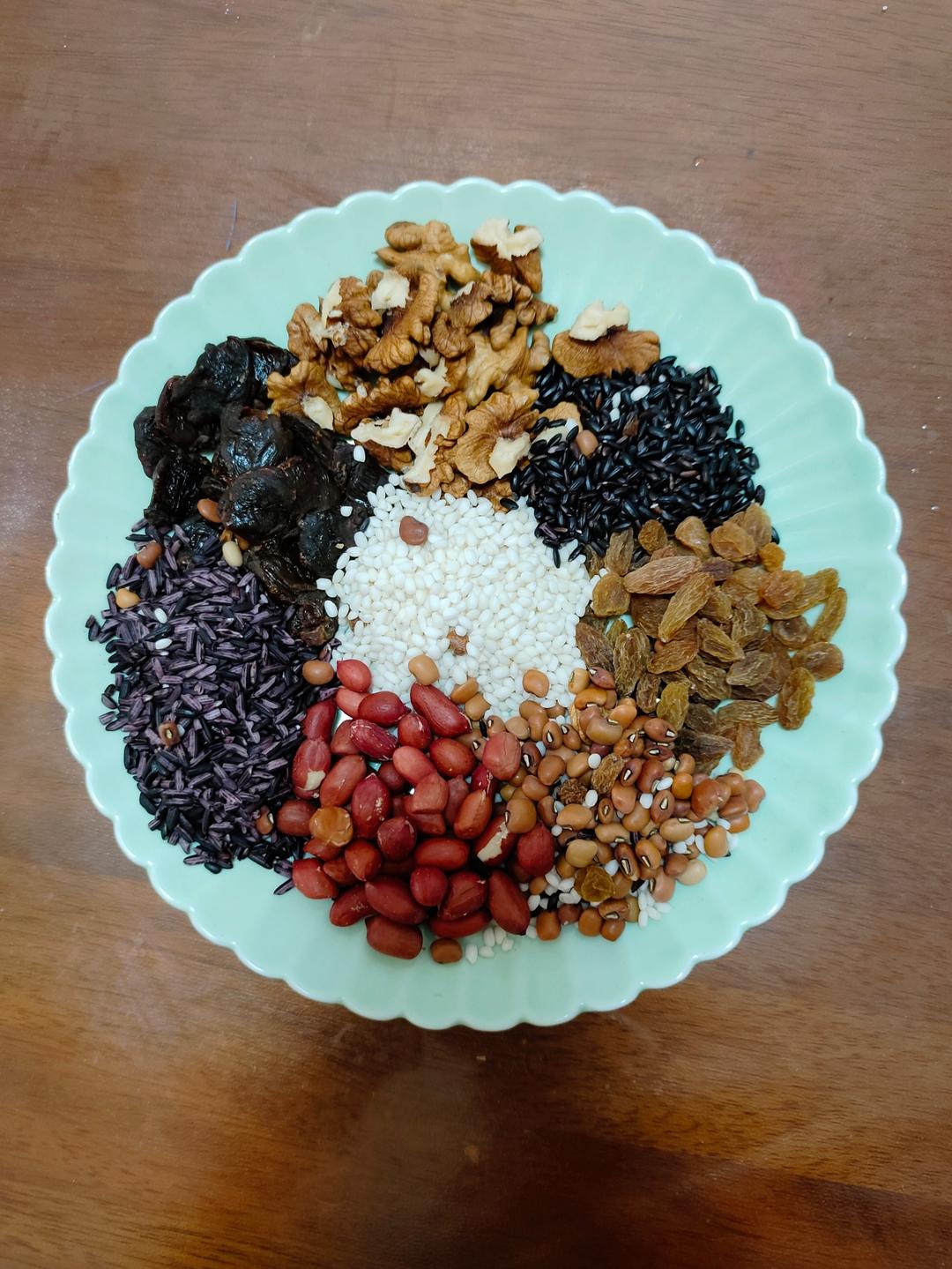 经过10次试做，终于调配出好吃的八宝粥配方，这味道绝了