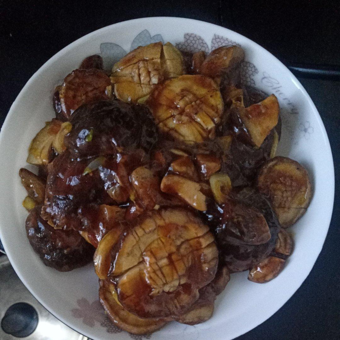 鲜嫩多汁，比鲍鱼还好吃红烧香菇