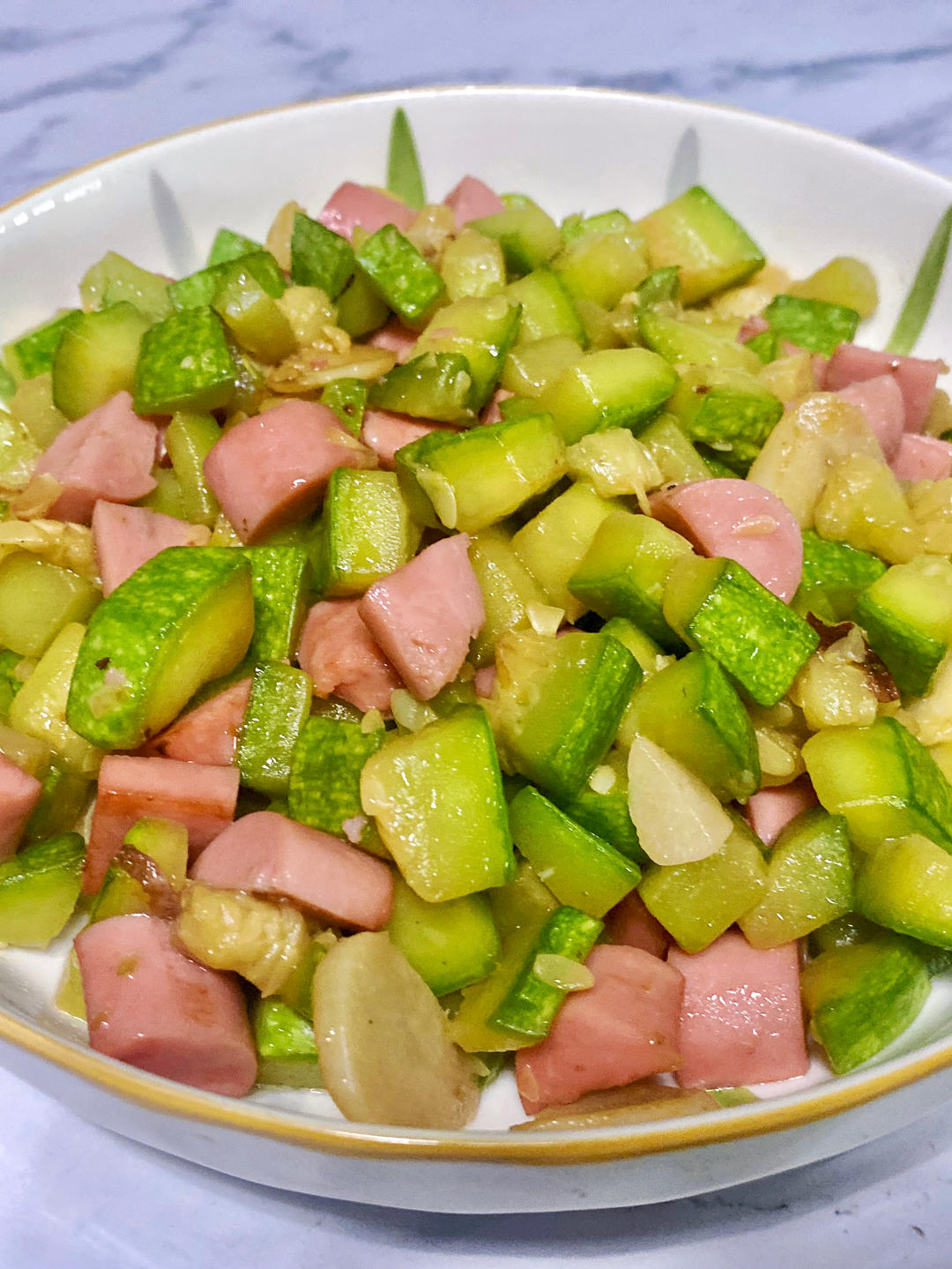 韭菜花炒鸡蛋