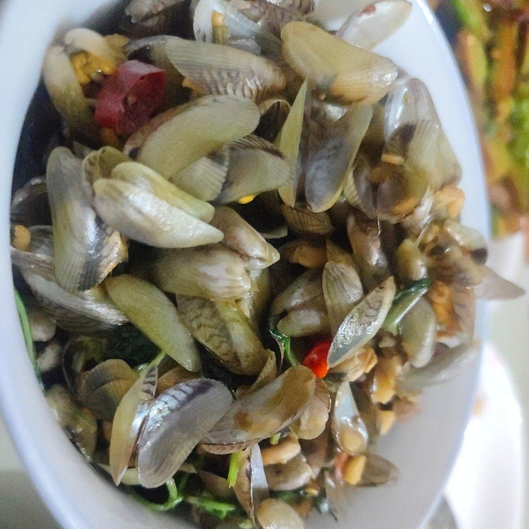 金不换（九层塔）炒海瓜子