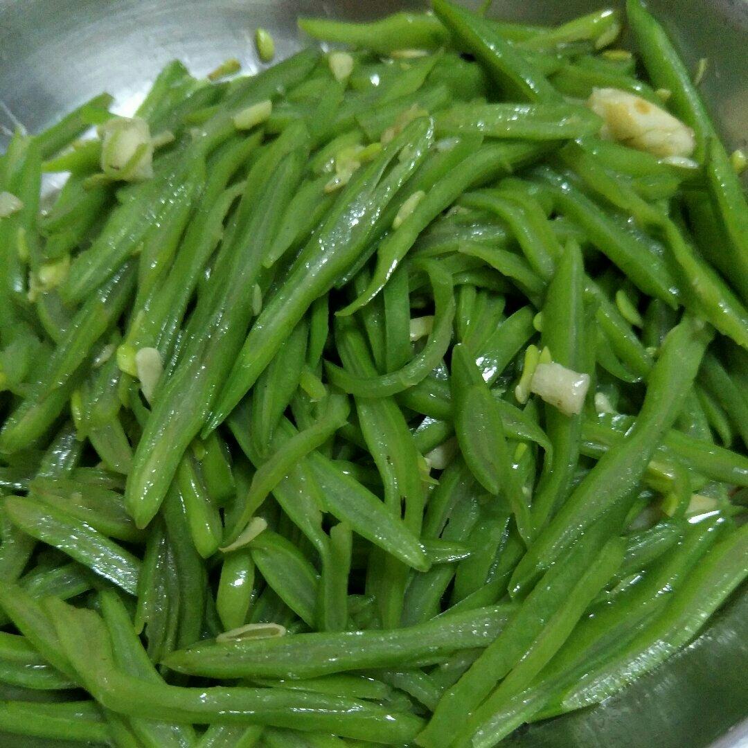 球球的妈做的清炒扁豆丝