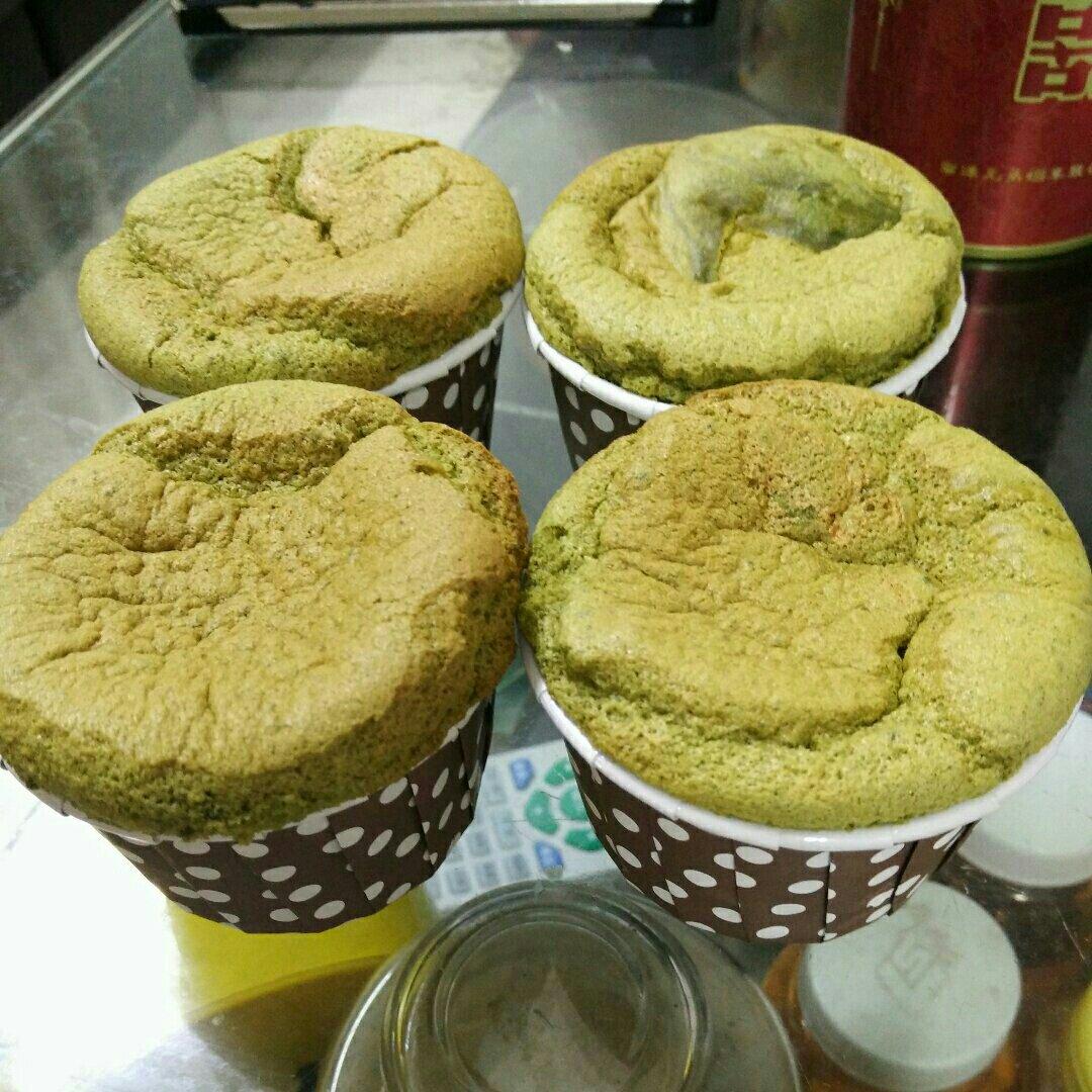 抹茶戚风蛋糕
