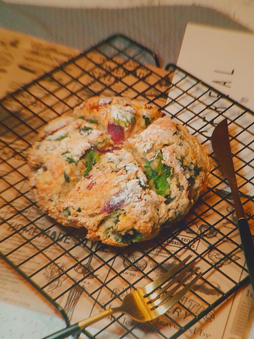 全麦咸切达洋葱土豆面包——快手司康【健康主食】