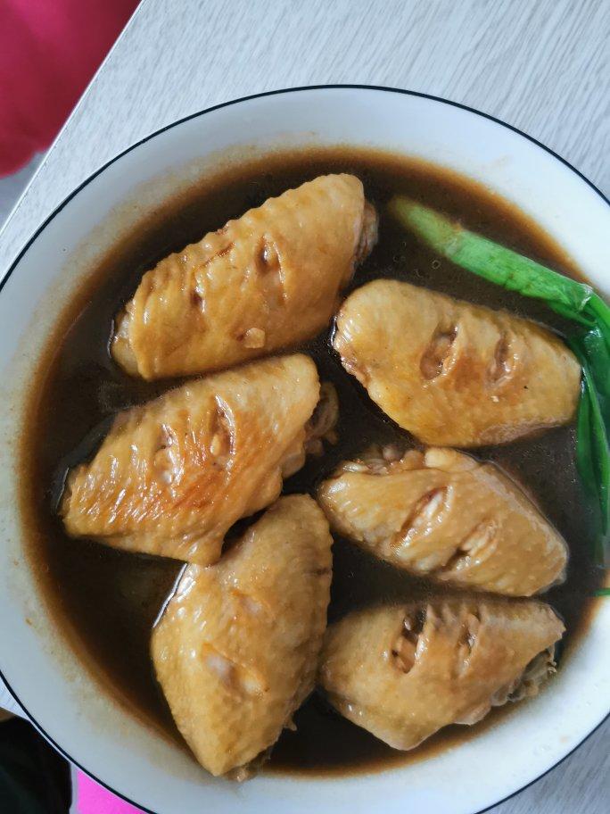 外婆教我的红烧鸡翅·连汤汁都狠好吃！！！