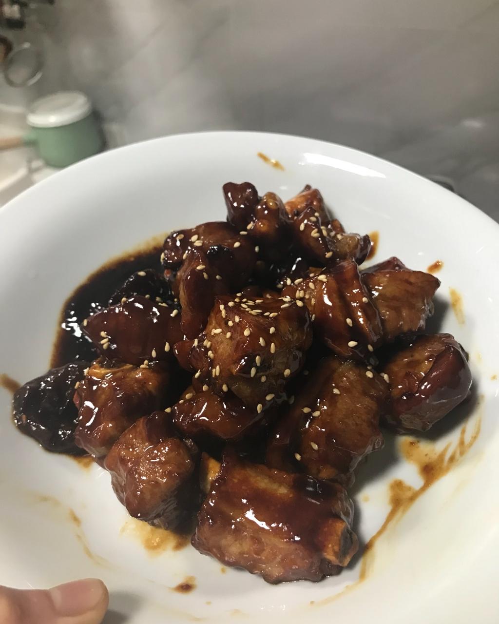 红烧话梅排骨