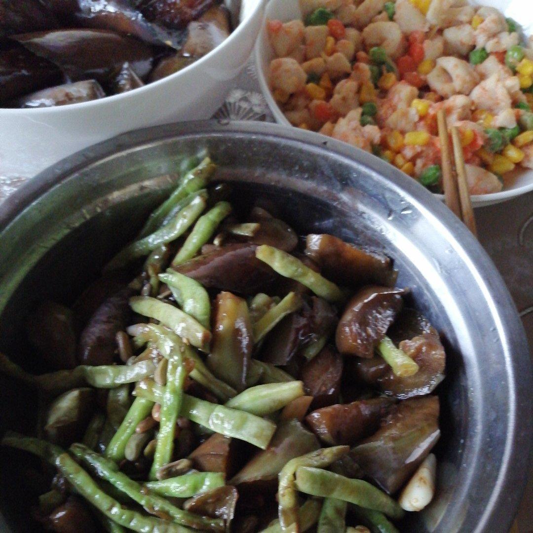 非常下饭的茄子烧豆角（少油版）