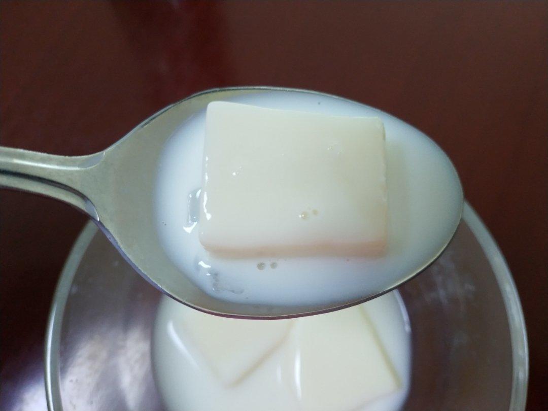 用凉粉做牛奶布丁