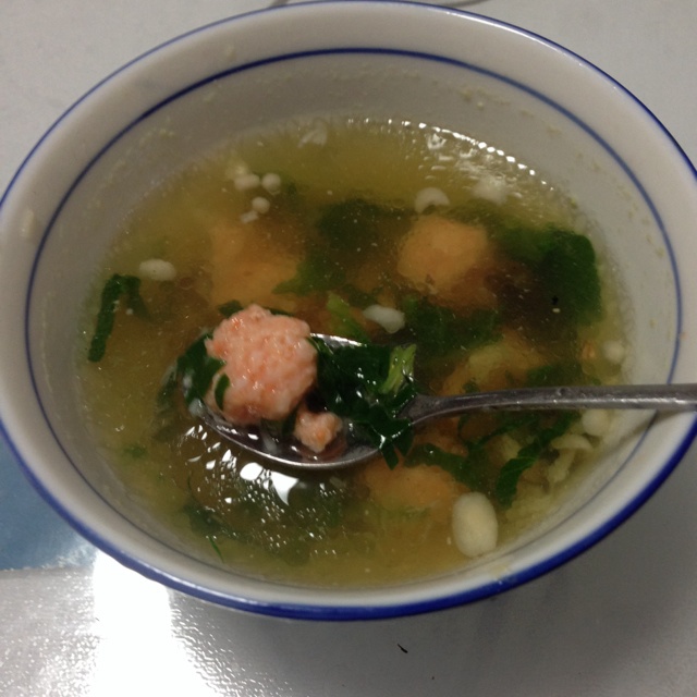 菌菇煮虾丸
