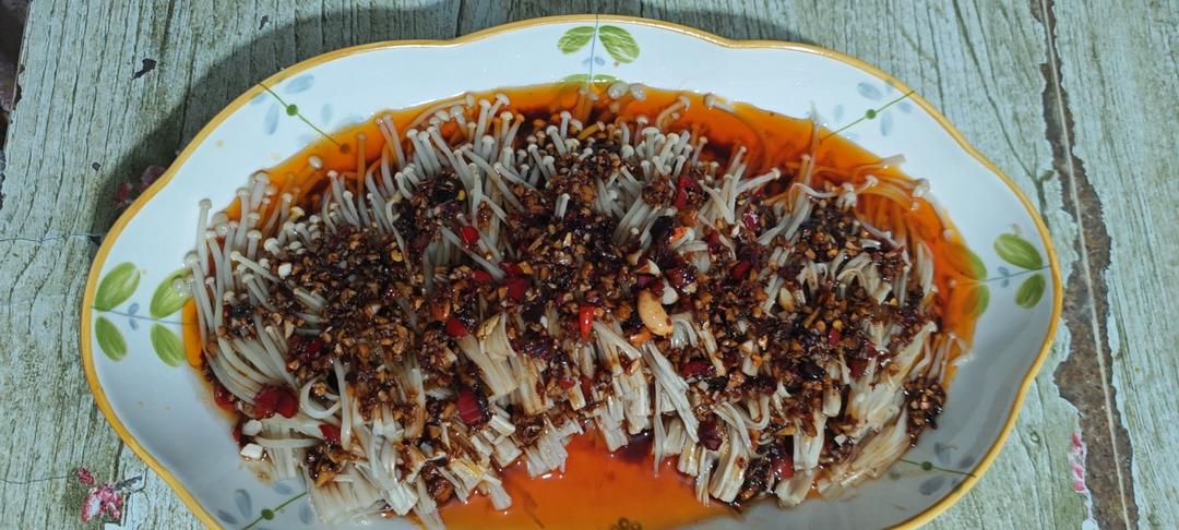 蒜蓉金针菇，30秒学会，含万能蒜蓉做法