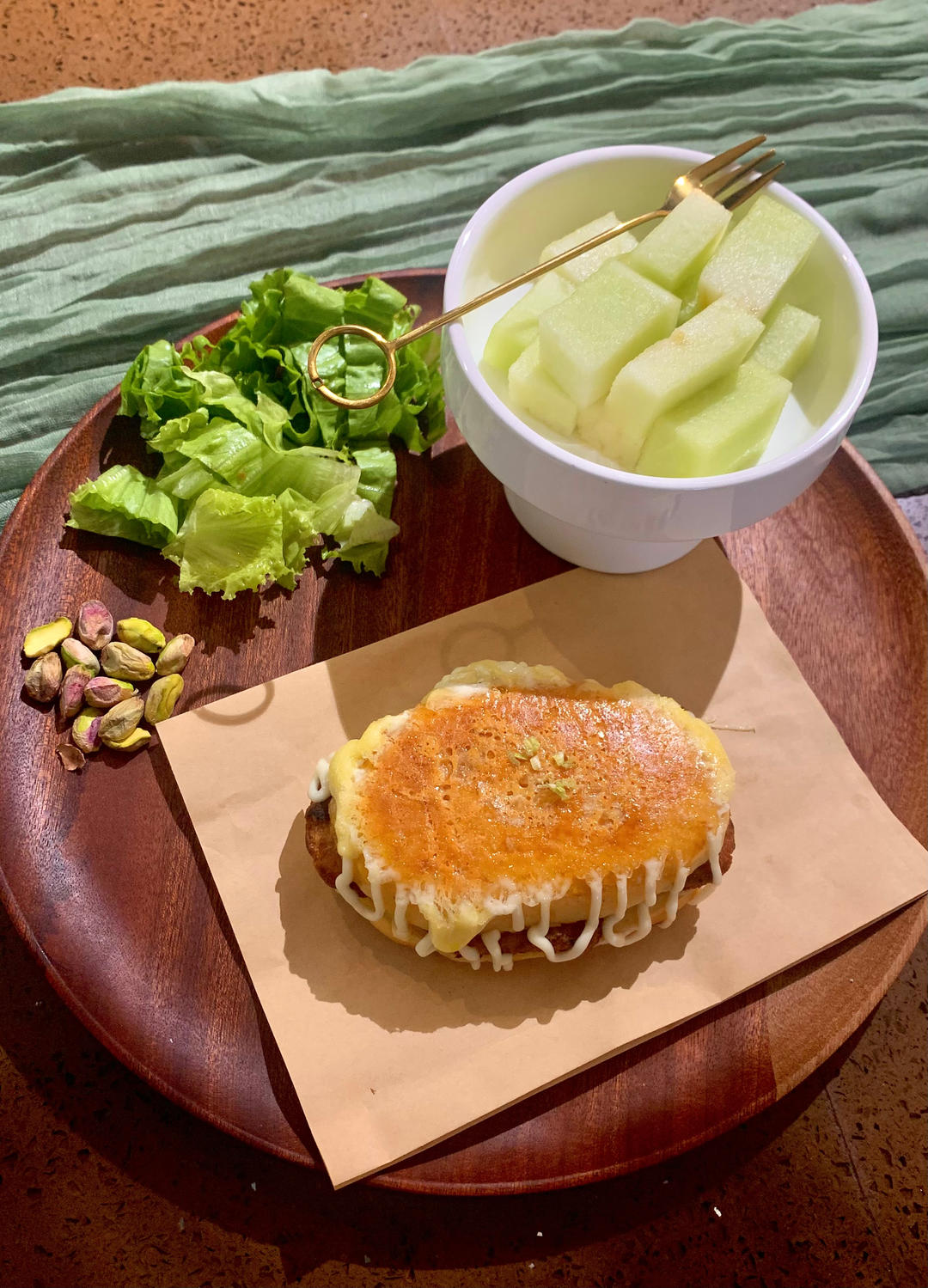 比汉堡还好吃的瀑布鸡排包，连吃一周停不下来！