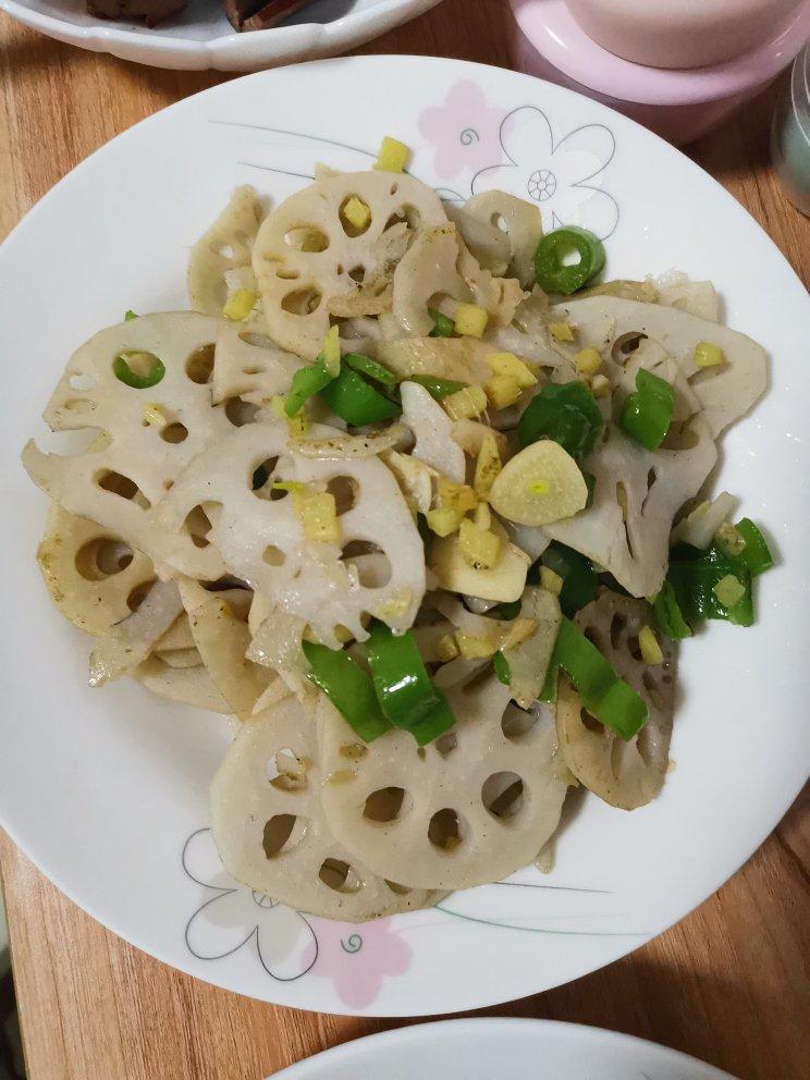 清炒酸辣莲藕片