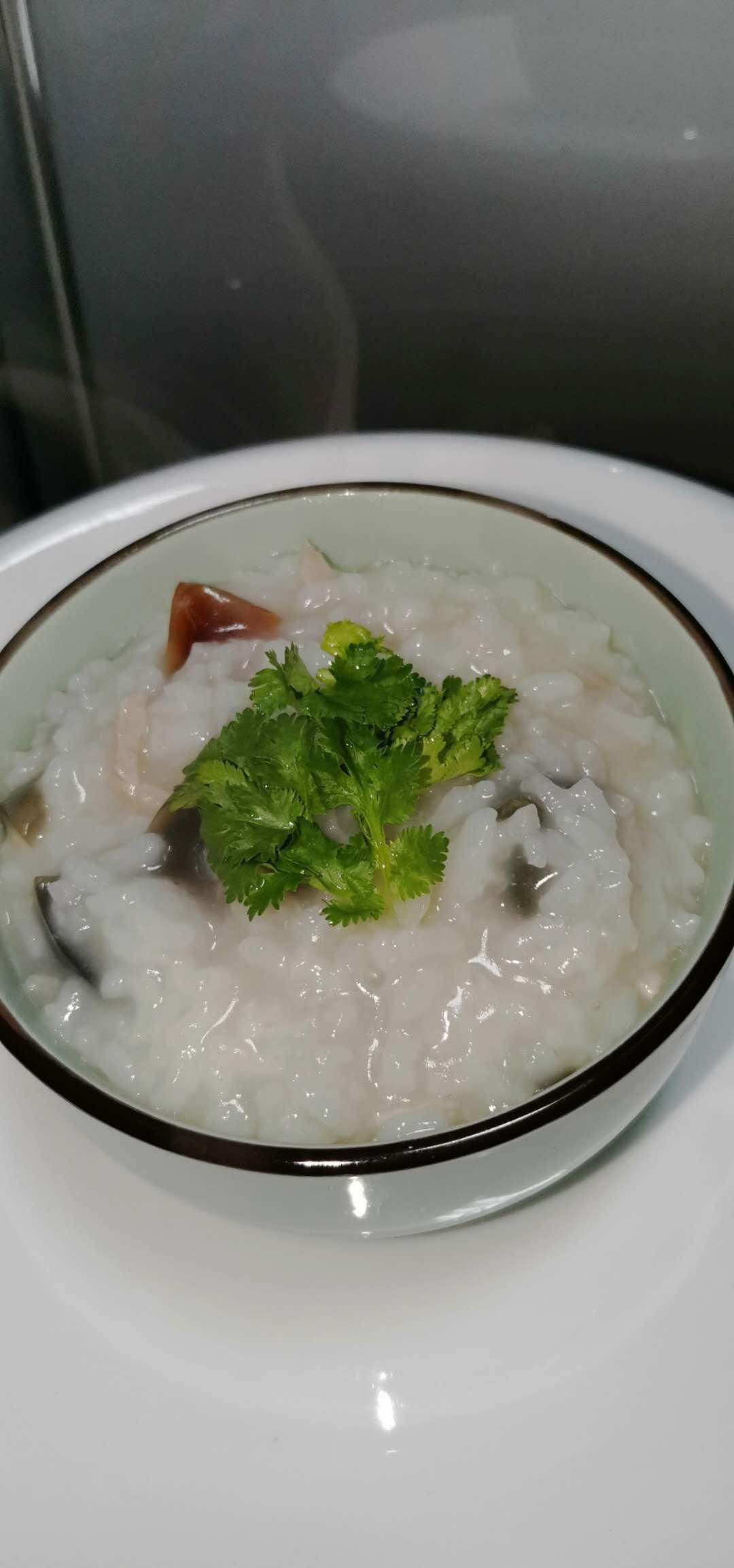 皮蛋瘦肉粥
