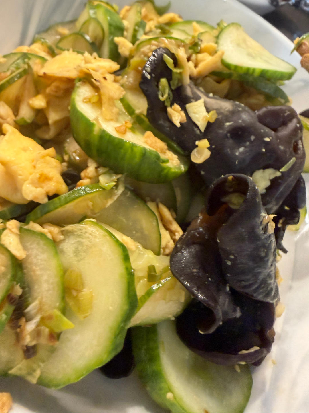 青瓜木耳炒鸡蛋