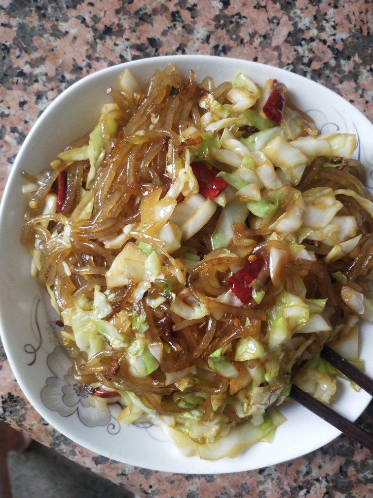 圆白菜炒粉条