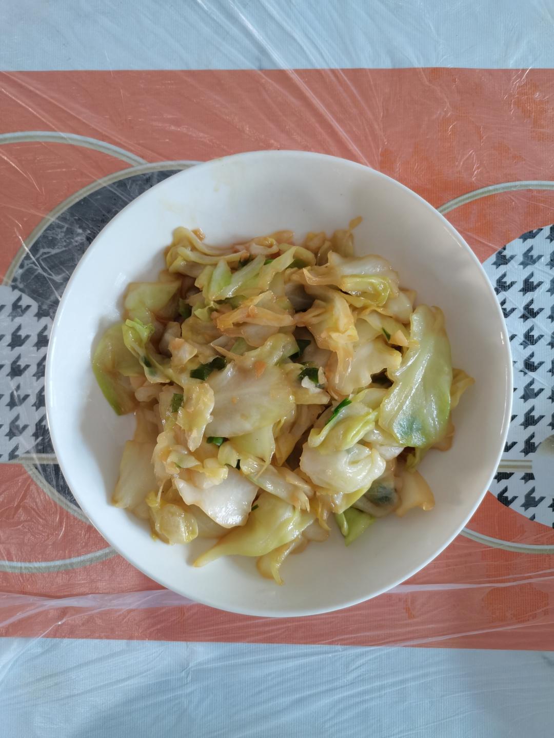 爆炒圆白菜