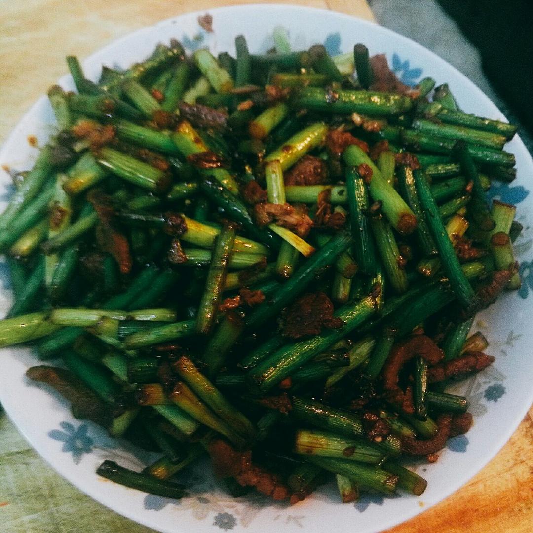 肉丝炒蒜苗