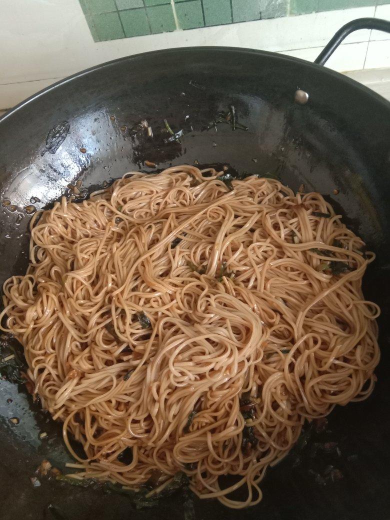 10分钟搞定的一碗葱油拌面