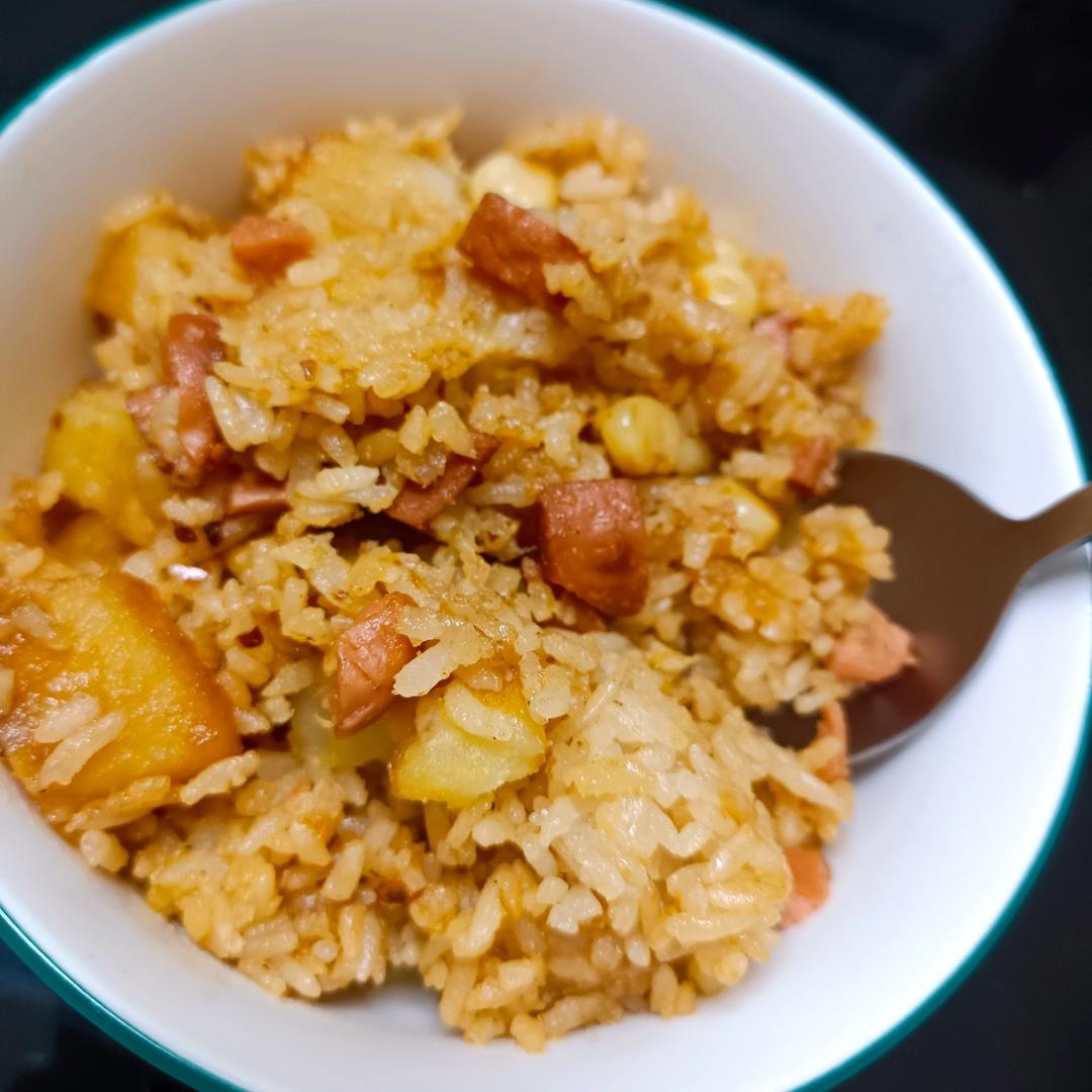 土豆焖饭（电饭锅版）
