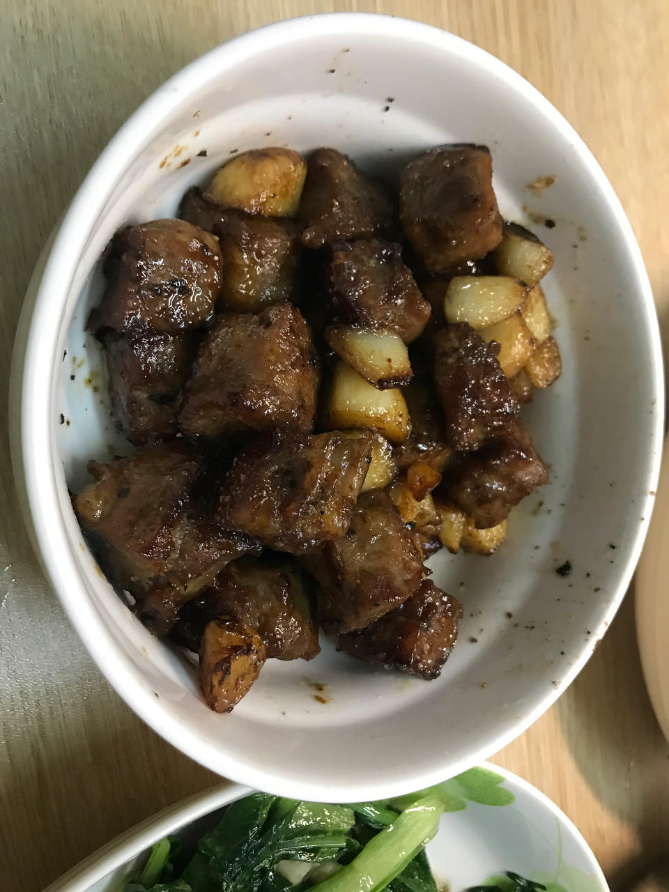 黑蒜子牛肉粒