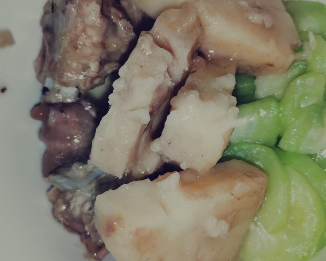 宝宝餐食〰️芋头蒸排骨