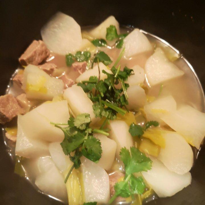 羊肉炖白萝卜