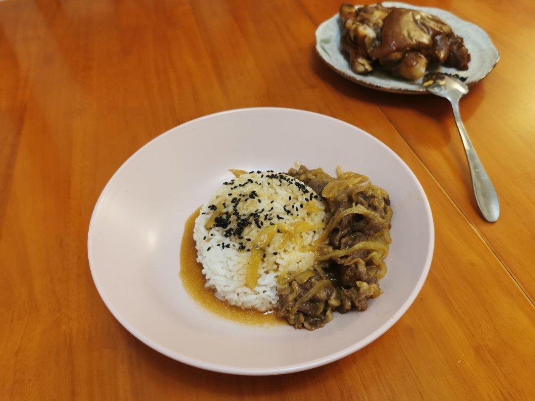 吉野家牛肉饭（牛丼）