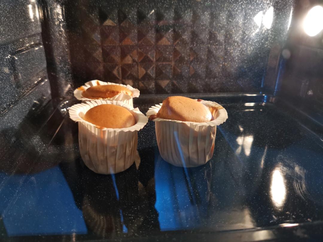 纸杯蛋糕 8寸戚风蛋糕的量