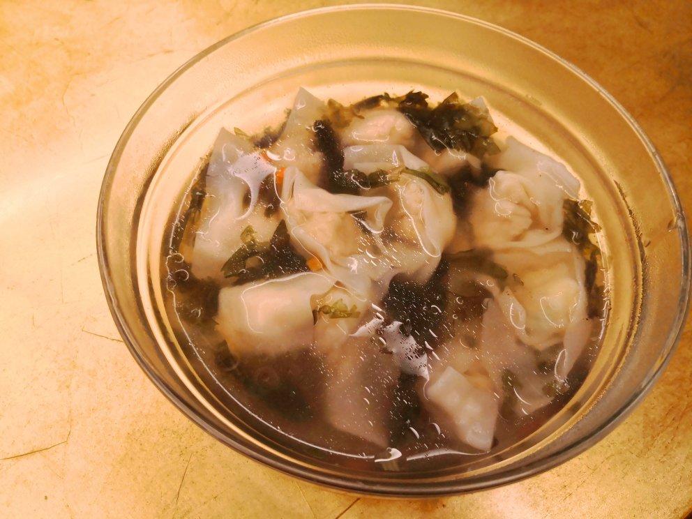 鲜肉虾仁玉米馄饨