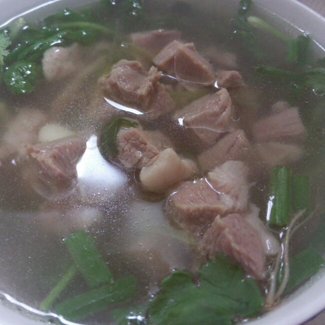 清炖羊肉汤